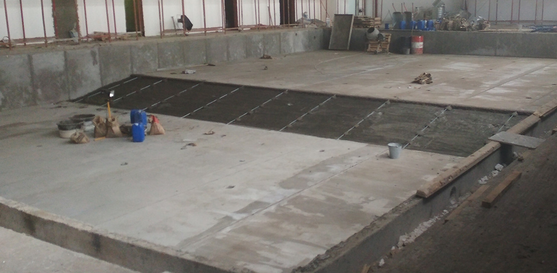 Общественный бассейн Фото до